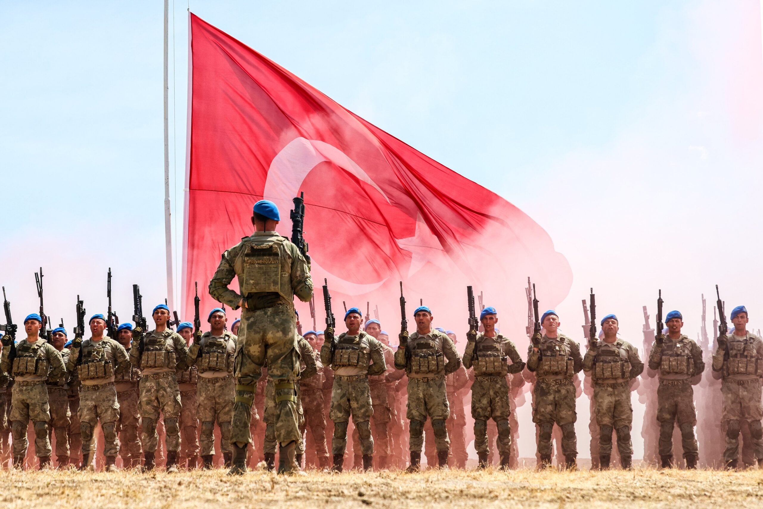 Komando tugaylarının sayısı artıyor