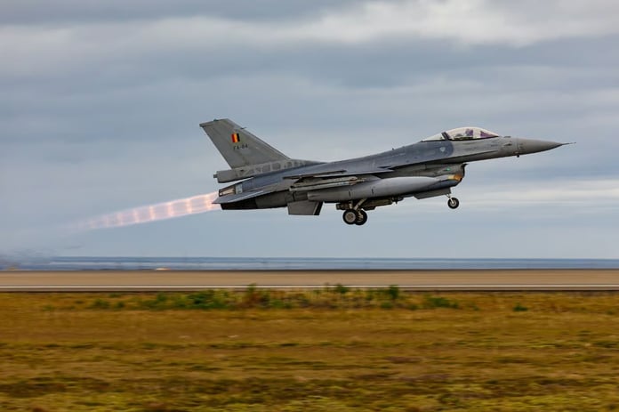 Belçika, Ukrayna'ya F-16 teslimatını 2026'da başlatmayı planlıyor