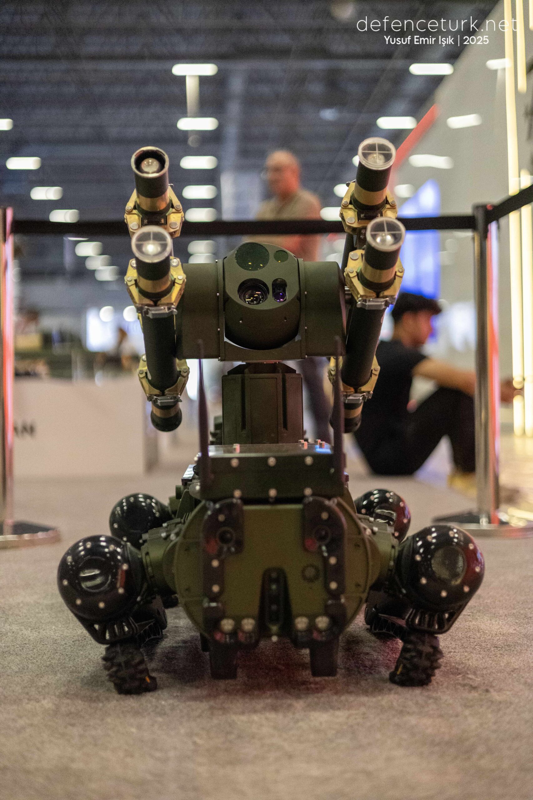 ROKETSAN’dan METE füzeli robot köpek: KOZ