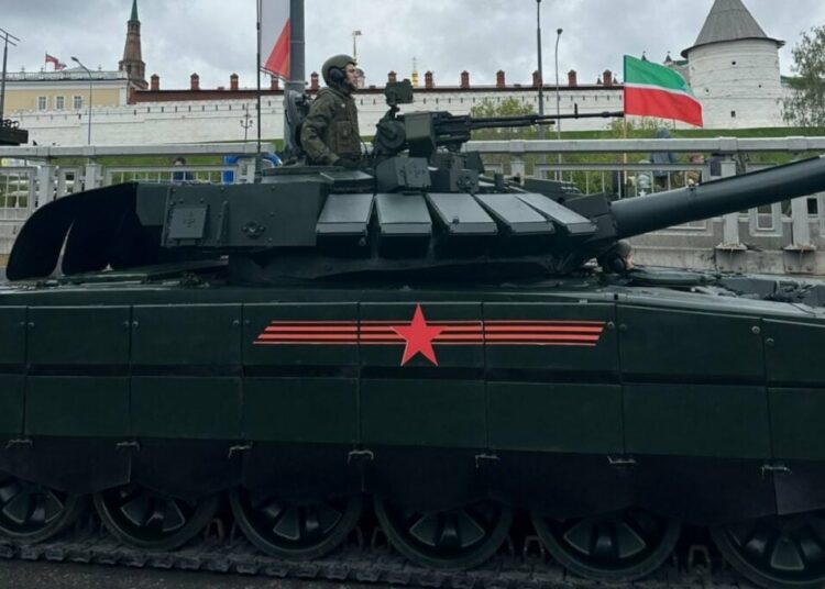 Rus uzman: Arena-M Aktif Koruma Sistemi, dronlara karşı hala etkisiz