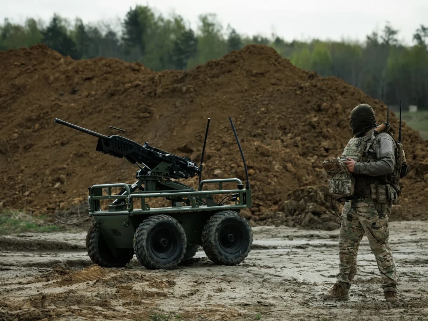 Ukrayna Ordusuna 30 Adet İnsansız Kara Aracı Teslim Edildi