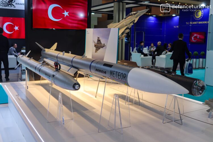 Meteor’un halefi için imzalar atıldı