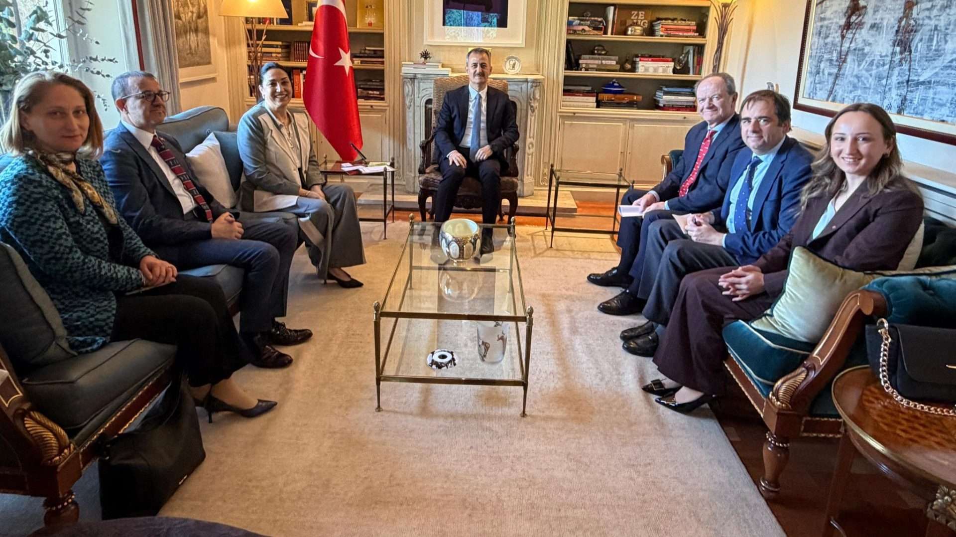 Türk savunma sanayii İspanya’da temaslarda bulundu