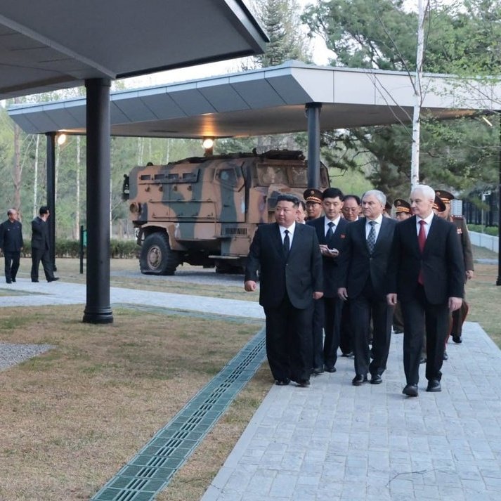 Kuzey Kore’de “Savaş Ganimeti” Sergisi: Türk Yapımı KİRPİ Pyongyang’da!