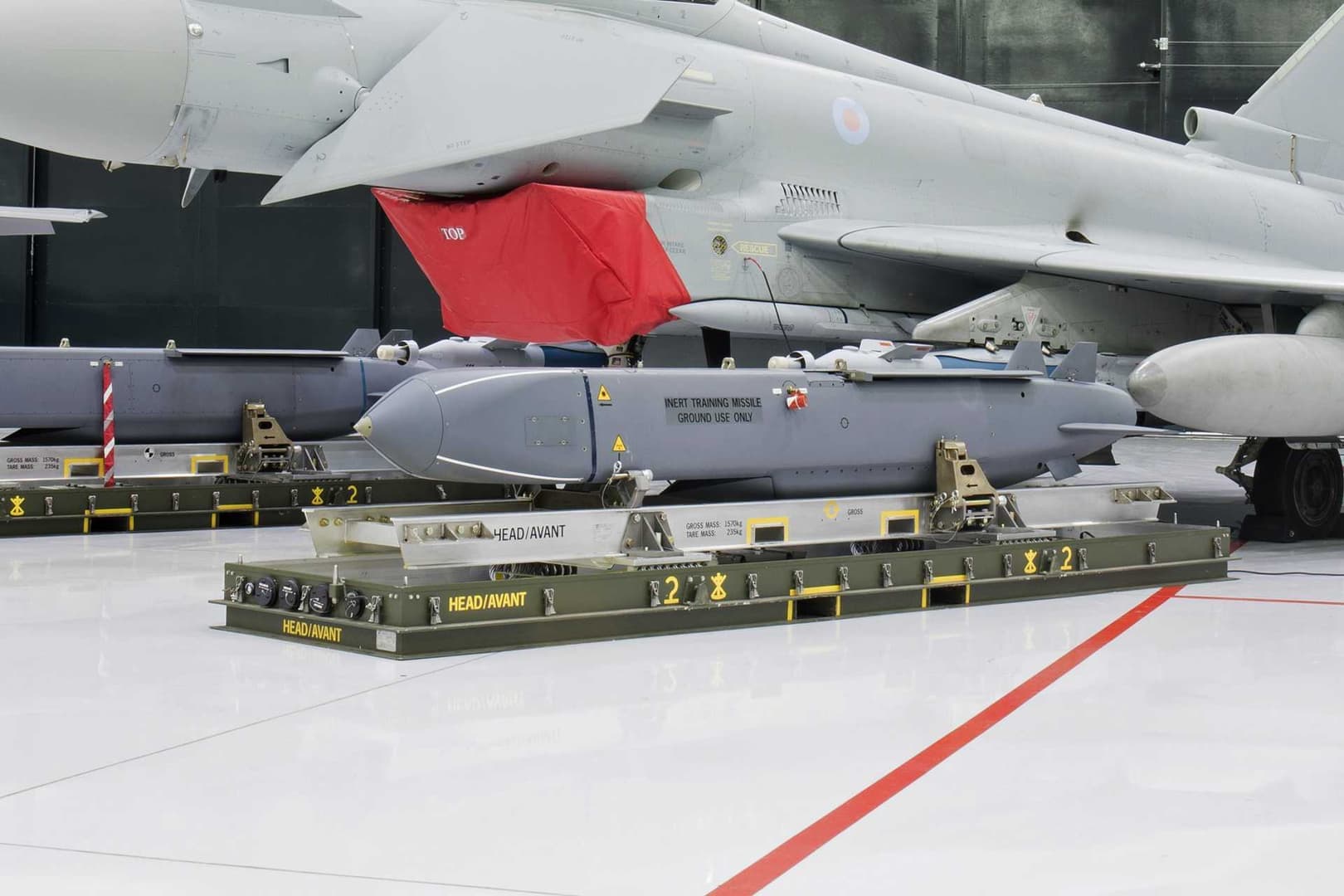 İngiltere Başbakanı, yerli üretim için Storm Shadow füze