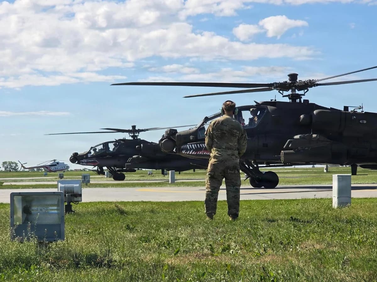 ABD Ordusu AH-64E Apache Helikopterleri İçin Yeni Sipariş Verecek