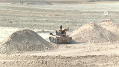 Robot askerler ASLAN, BARKAN, PALEM silah başında: