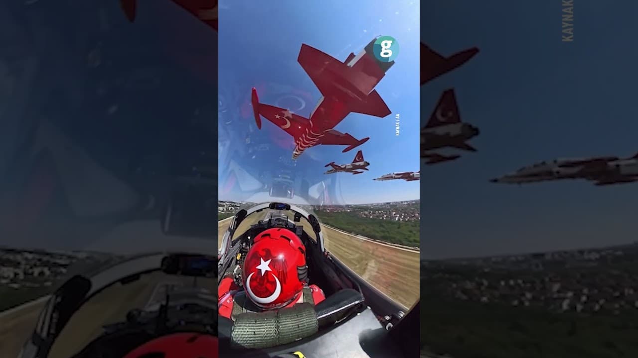 Türk Yıldızları Romanya'da gösteri uçuşu yaptı