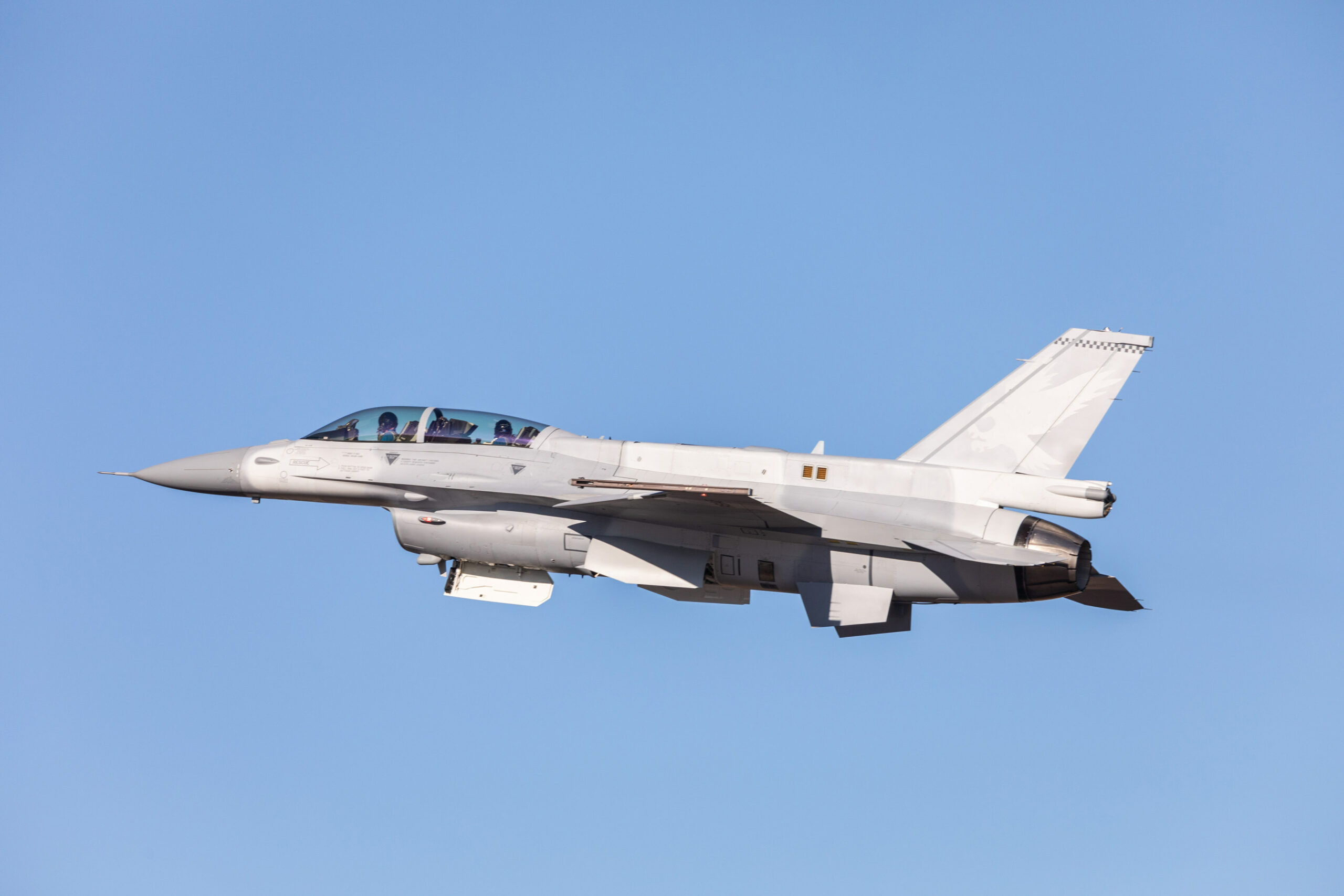 Bahreyn’in F-16 Block 70 savaş uçağından bir ilk